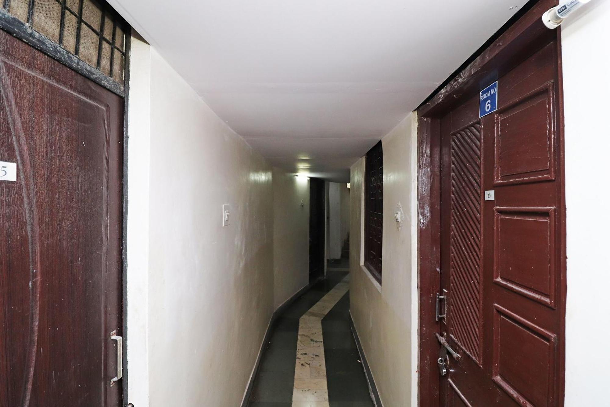 Hotel Kshama Jabalpur Exteriör bild